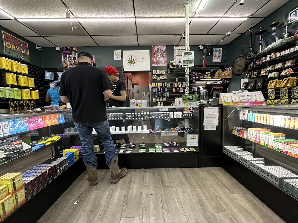 Re-Up Cannabis Dispensary photo 8