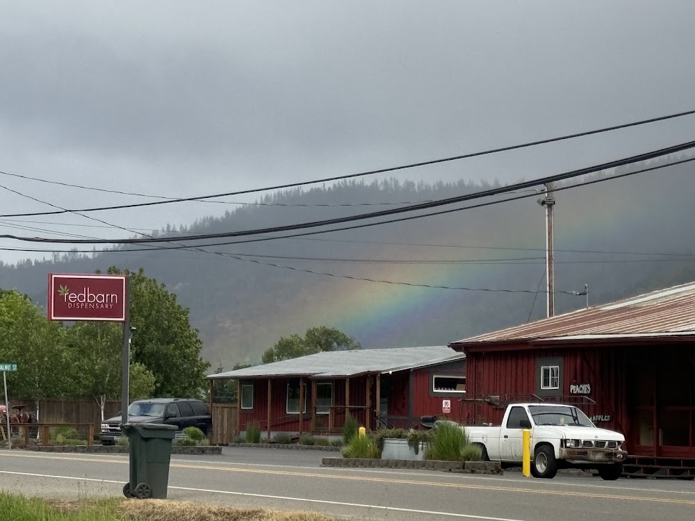 Redbarn Cannabis photo 1