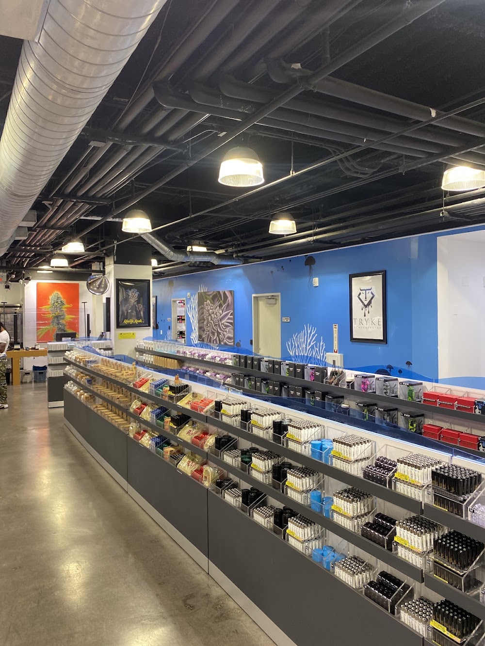 Reef Dispensary - Las Vegas Strip photo 5