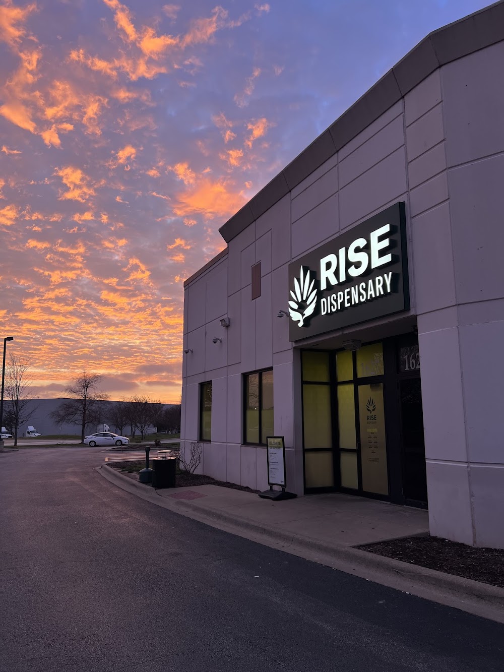 Rise photo 1