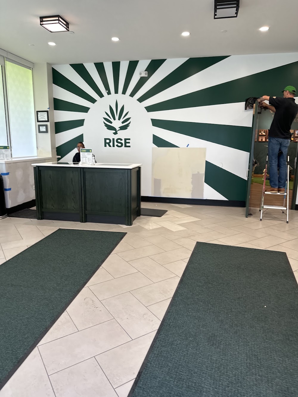 Rise photo 4