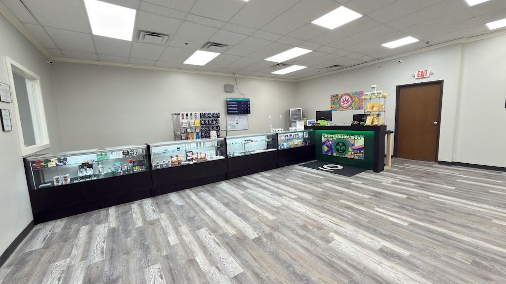 Rocking Y Dispensary Glenpool photo 3