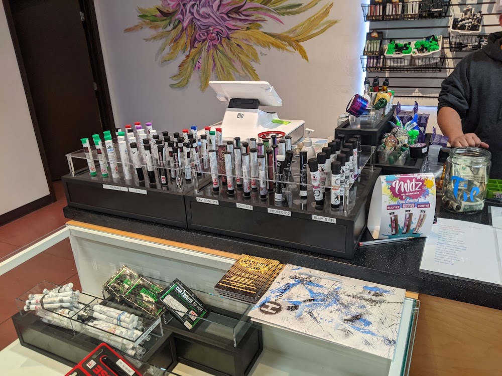 Rocky's Pot Shop photo 4