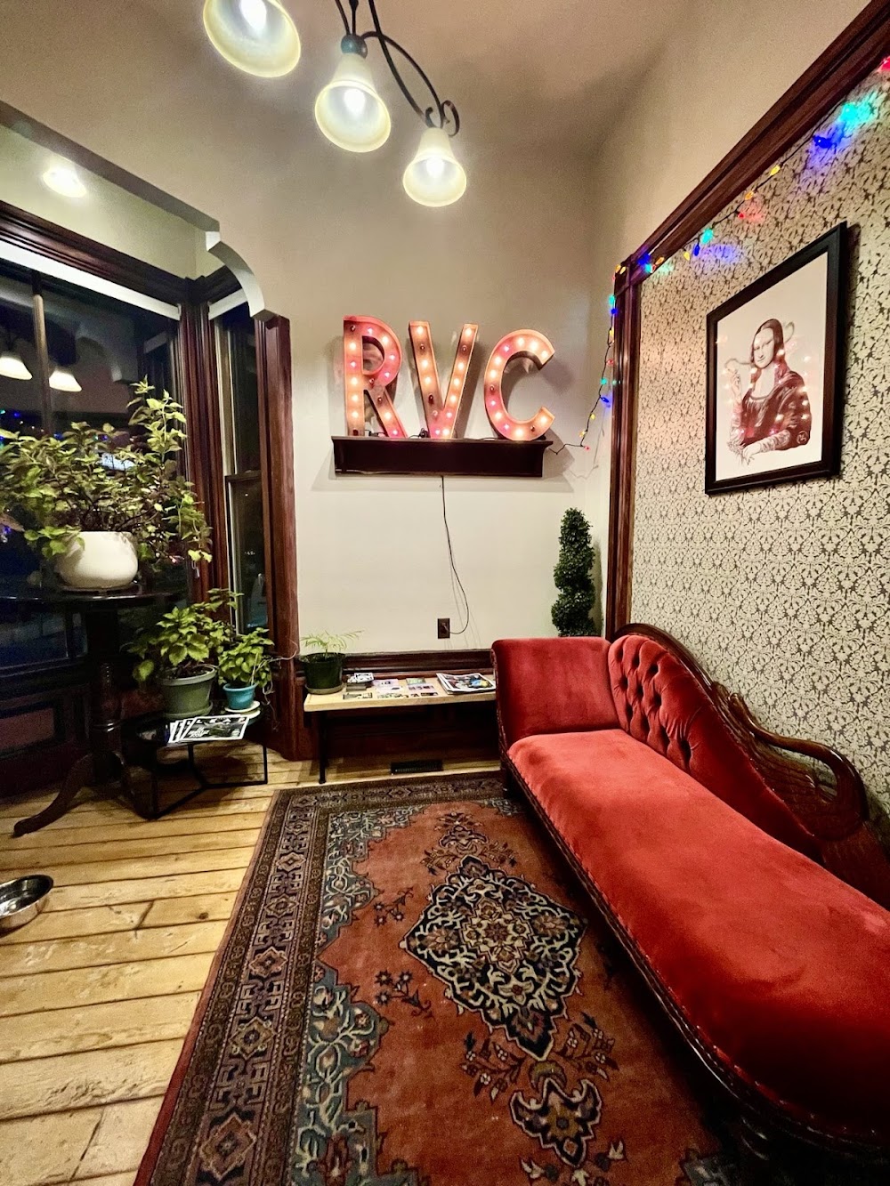 Rogue Valley Cannabis - Ashland photo 2