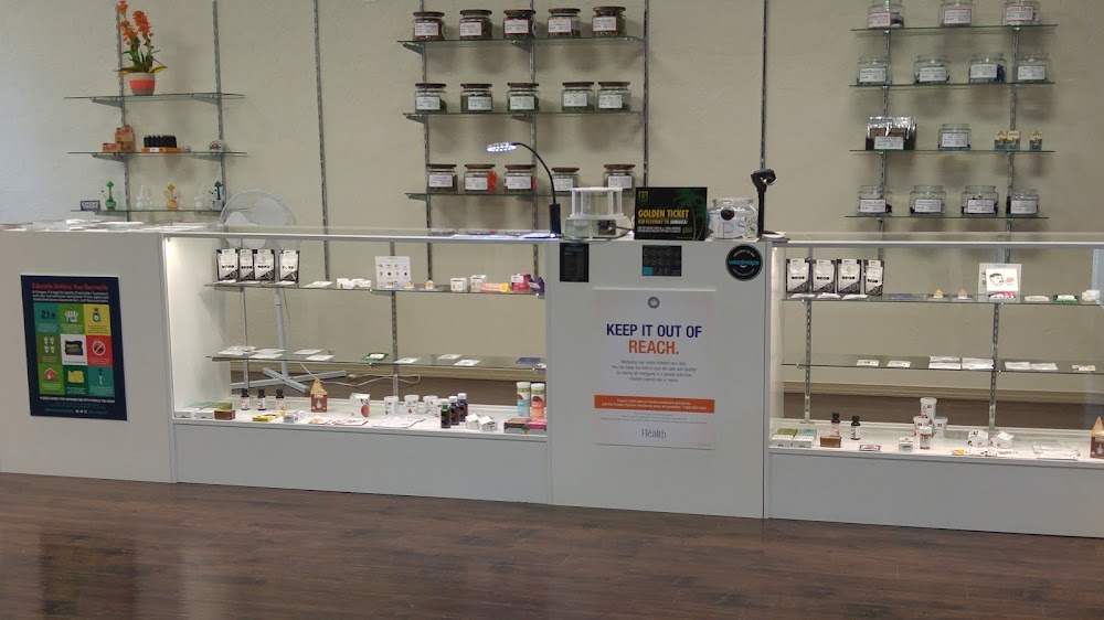 Rogue Valley Cannabis - West Main photo 5