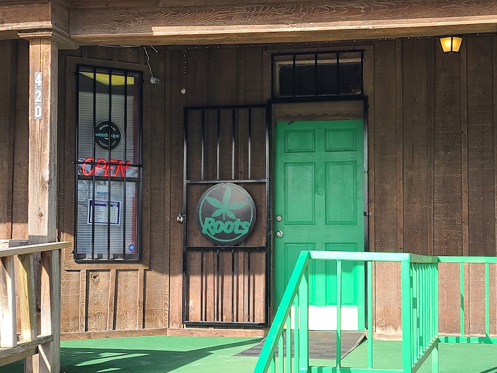 Roots Dispensary photo 1