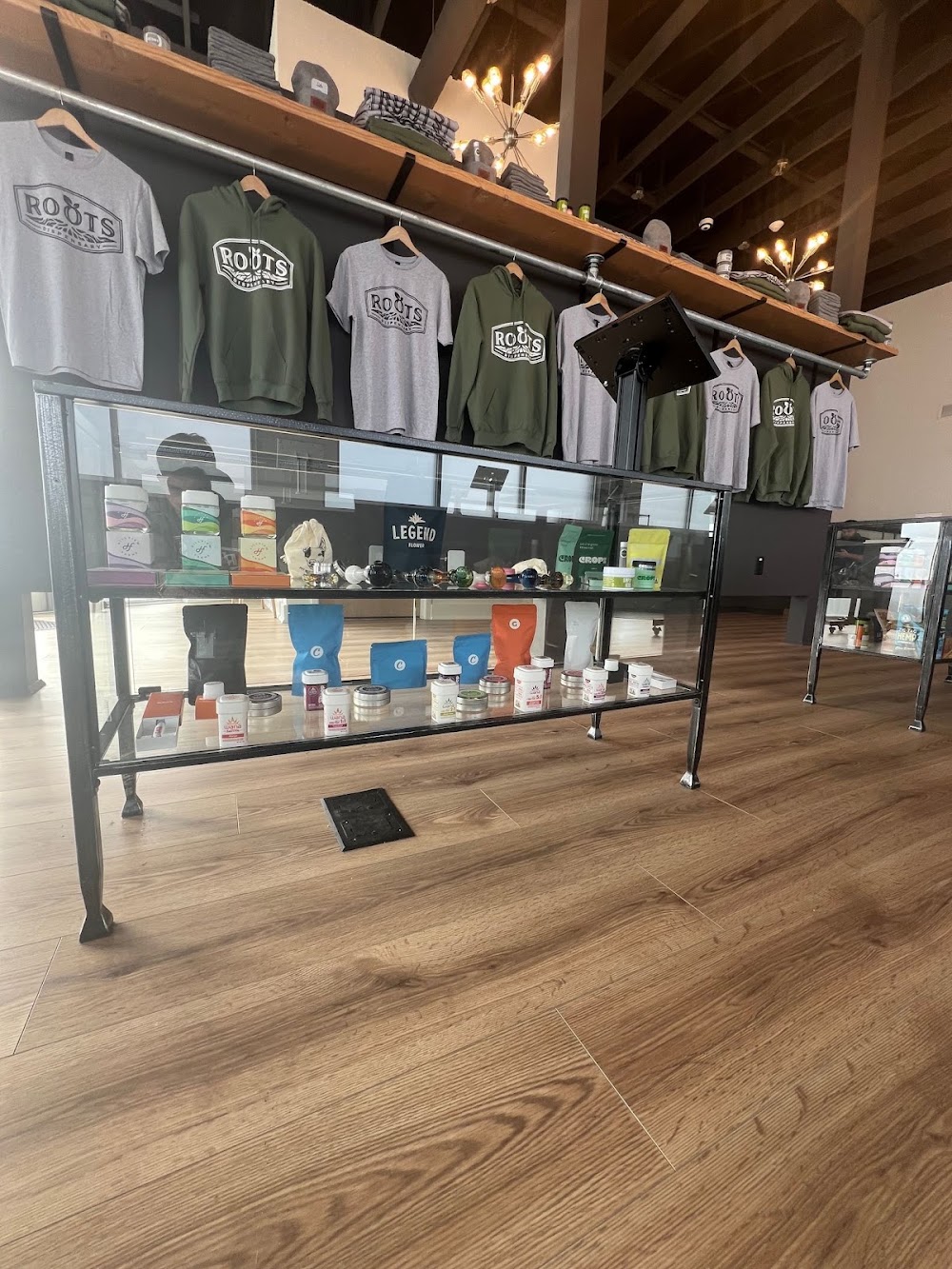 Roots Dispensary photo 5