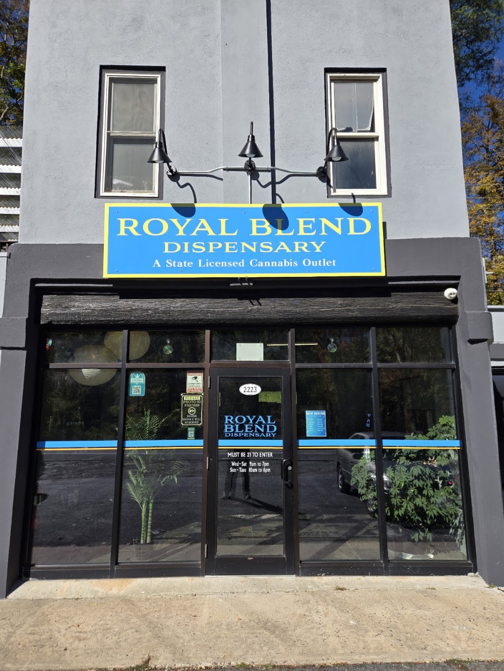Royal Blend Dispensary photo 5