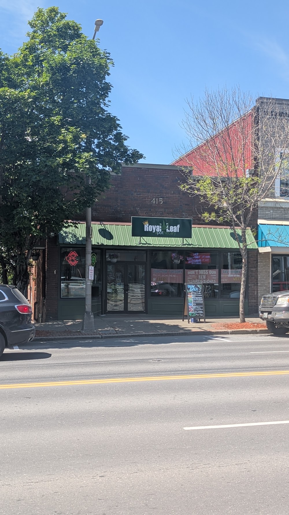 Royal Leaf Apothecary photo 7