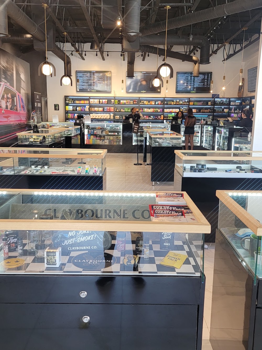 S.W.E.D.A. Snoop Dogg Store photo 6