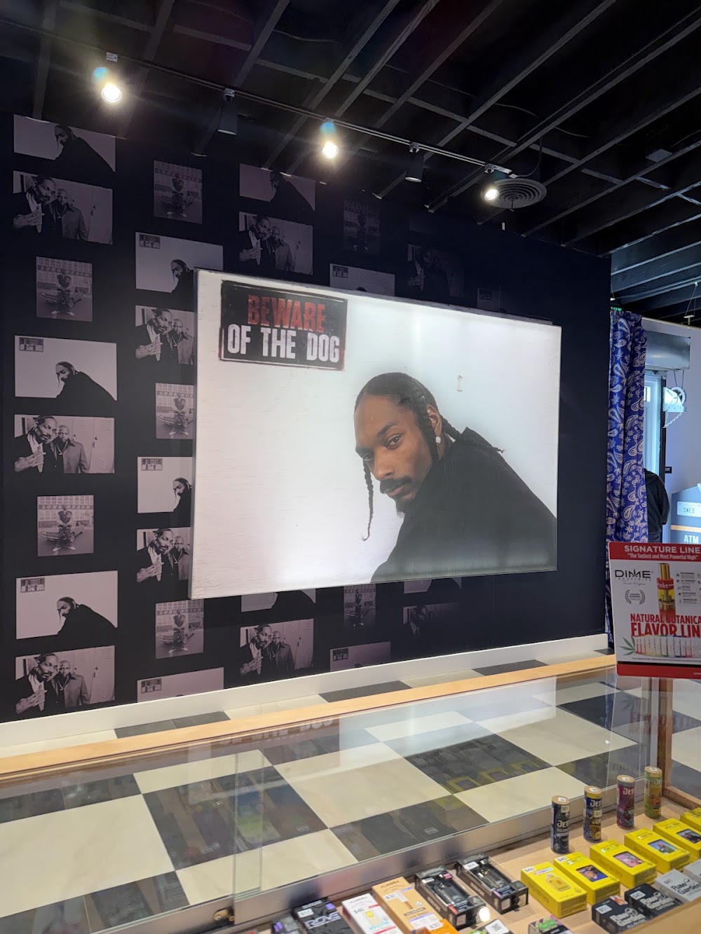 S.W.E.D. A Snoop Dogg Store photo 3