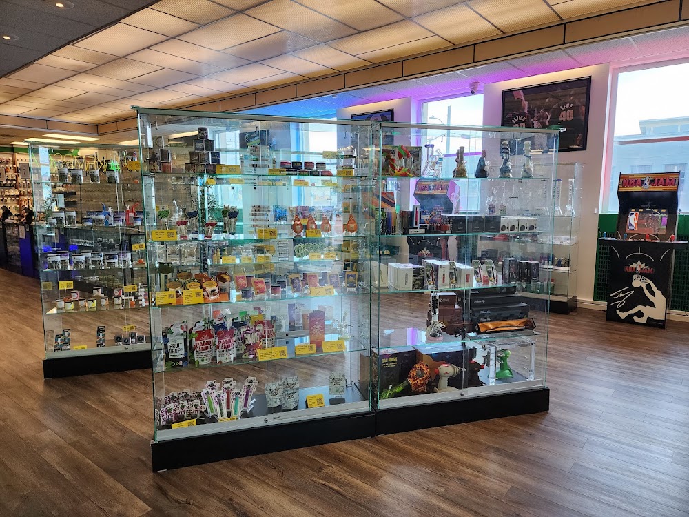 Shawn Kemp's Cannabis Sodo photo 5