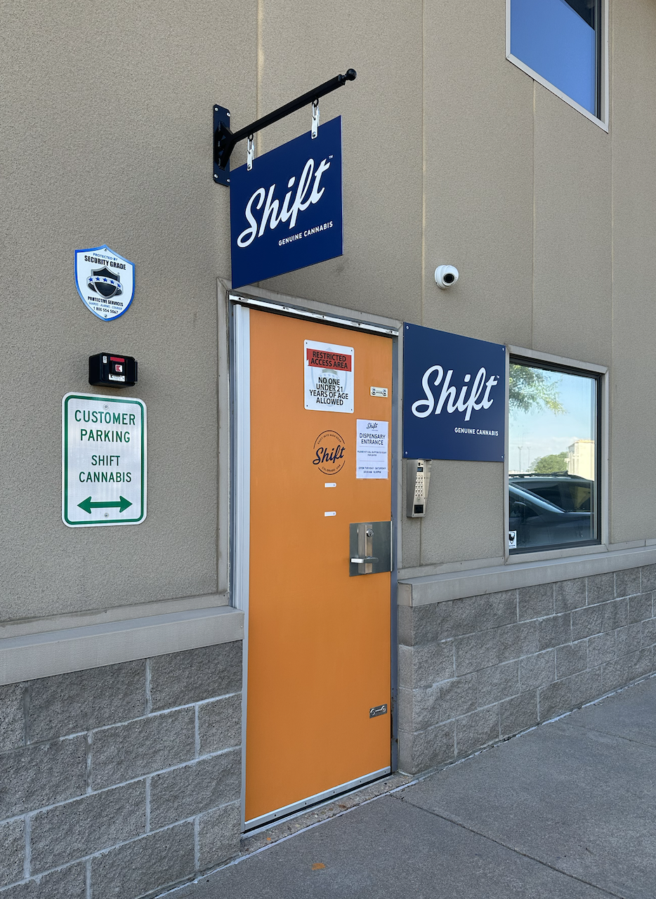 Shift Cannabis photo 1