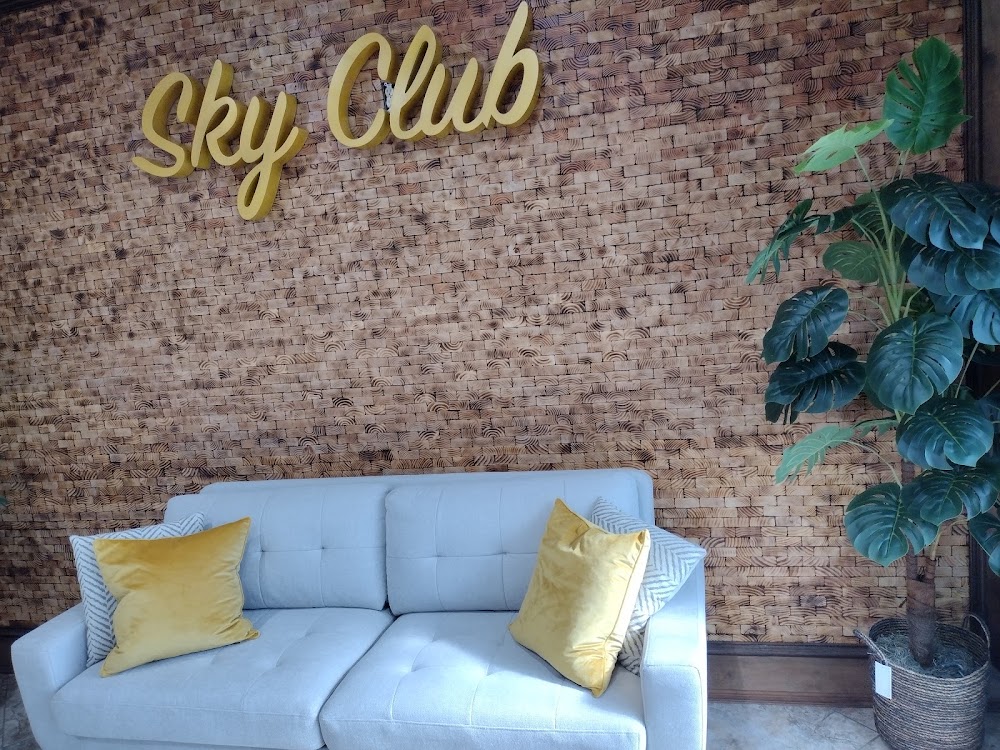 Sky Club photo 4