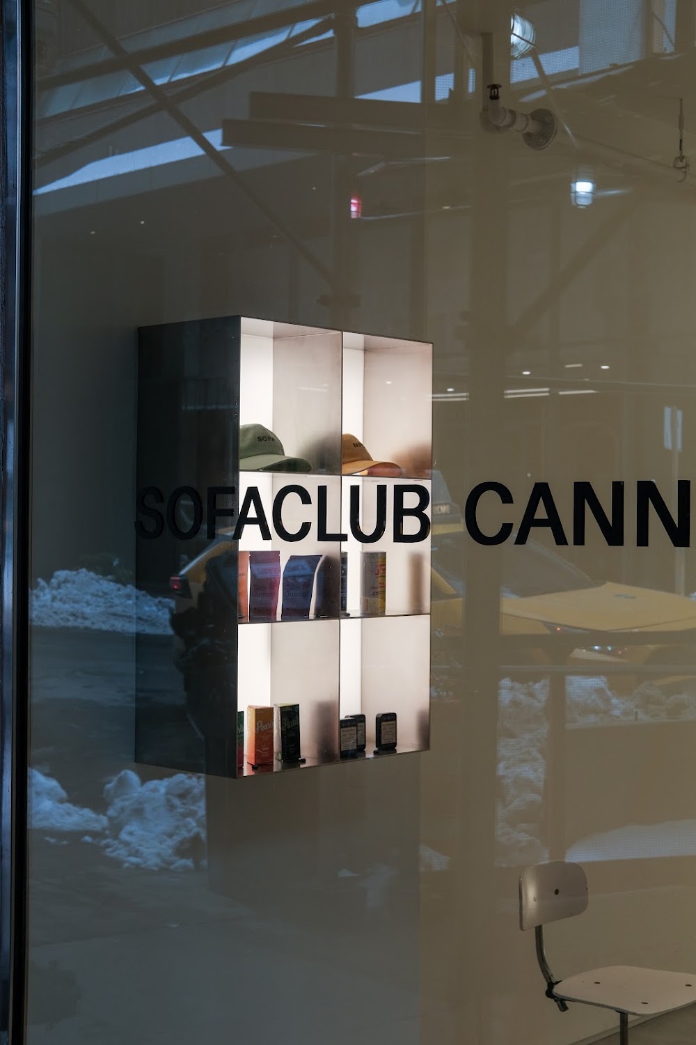 Sofaclub Cannabis photo 6