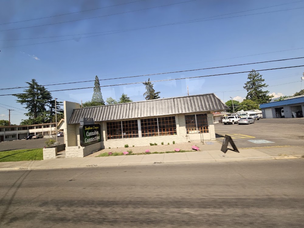 Southern Oregon Cannabis Connection photo 4