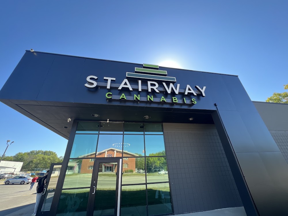 Stairway Cannabis Dispensary Blue Springs photo 4