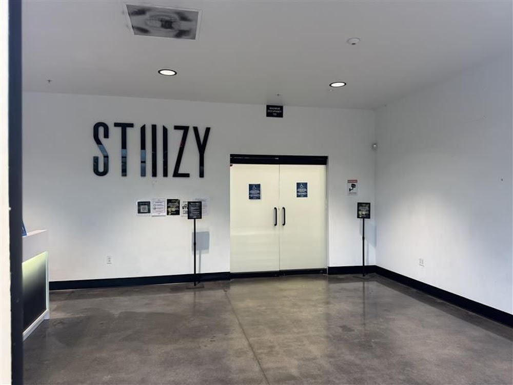 Stiiizy Corona photo 4