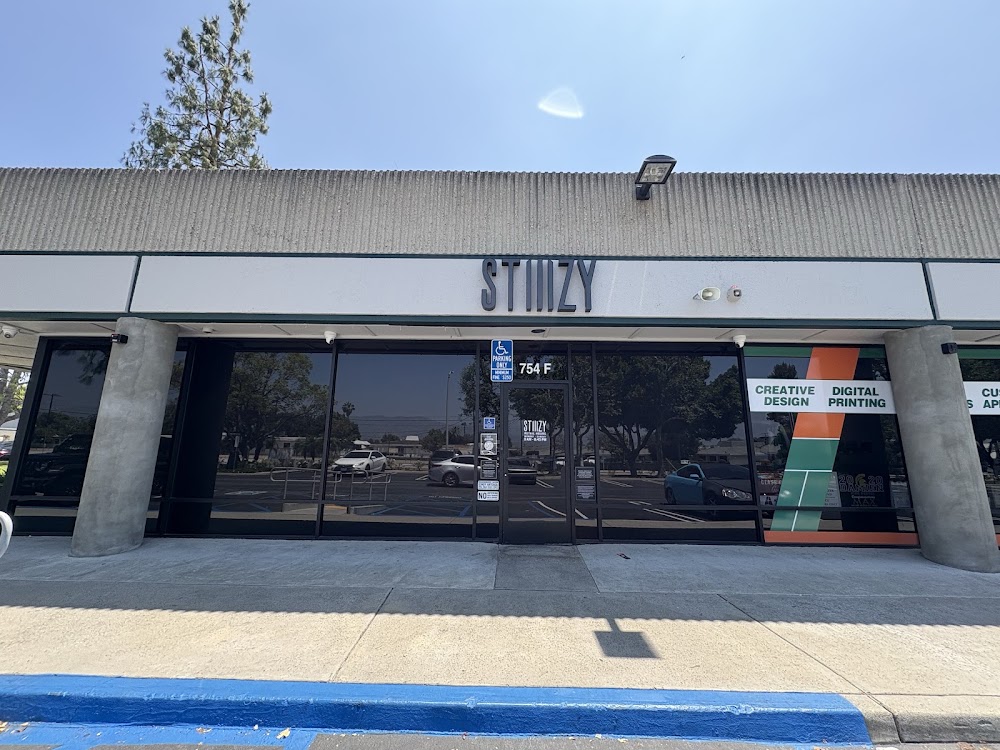 Stiiizy Covina photo 1