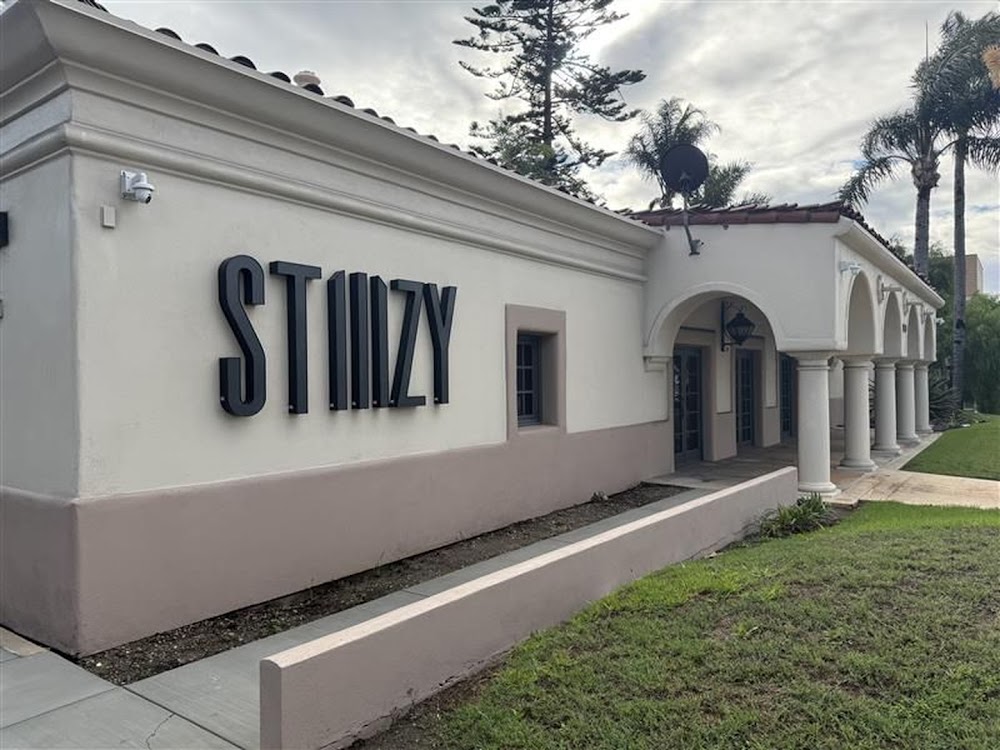 Stiiizy Ventura photo 3