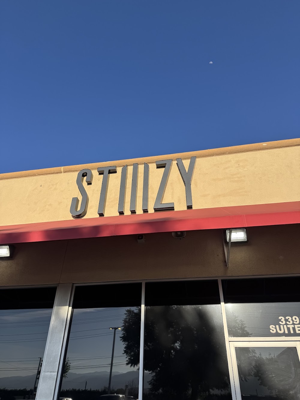 Stiiizy Wildomar photo 4