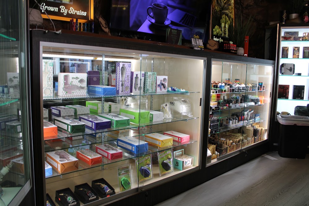 Strains Dispensary photo 2