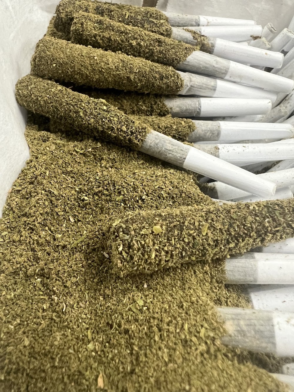 Sundays Clone Bar And Dispensary photo 5