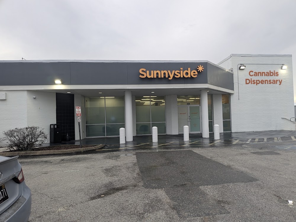 Sunnyside* photo 1