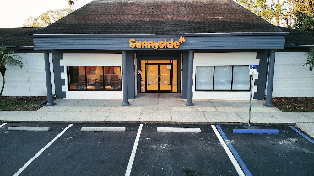 Sunnyside* photo 1