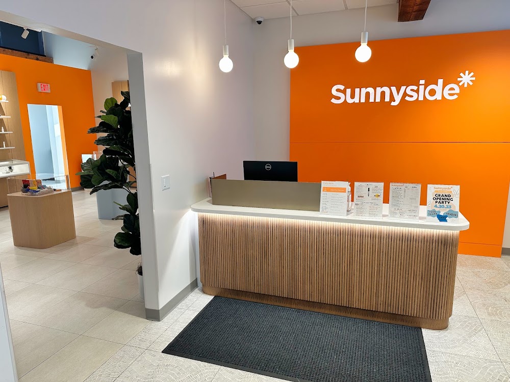 Sunnyside* photo 6