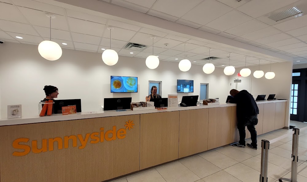 Sunnyside* photo 7