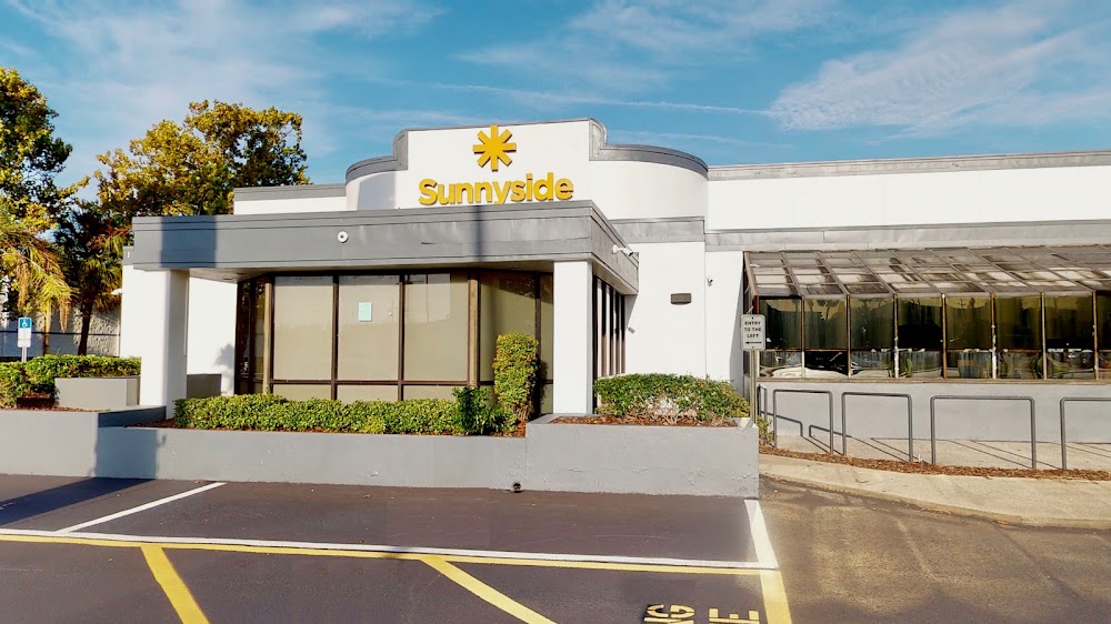 Sunnyside* photo 1
