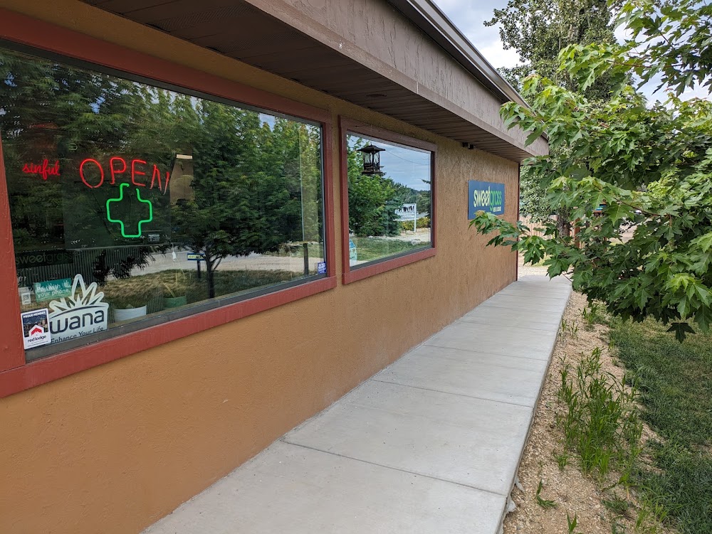 Sweetgrass photo 1