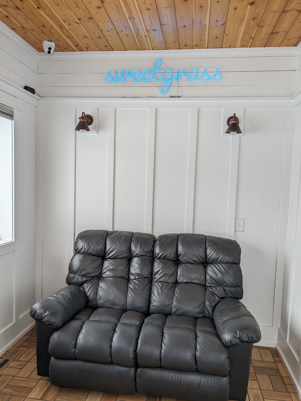 Sweetgrass photo 5