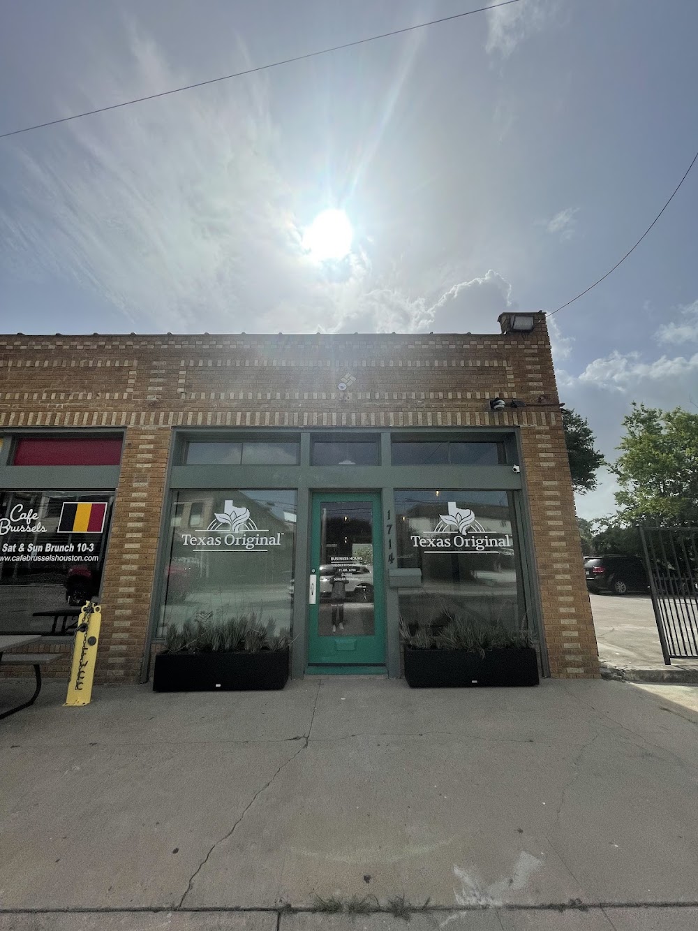 Texas Original - Houston Heights photo 1