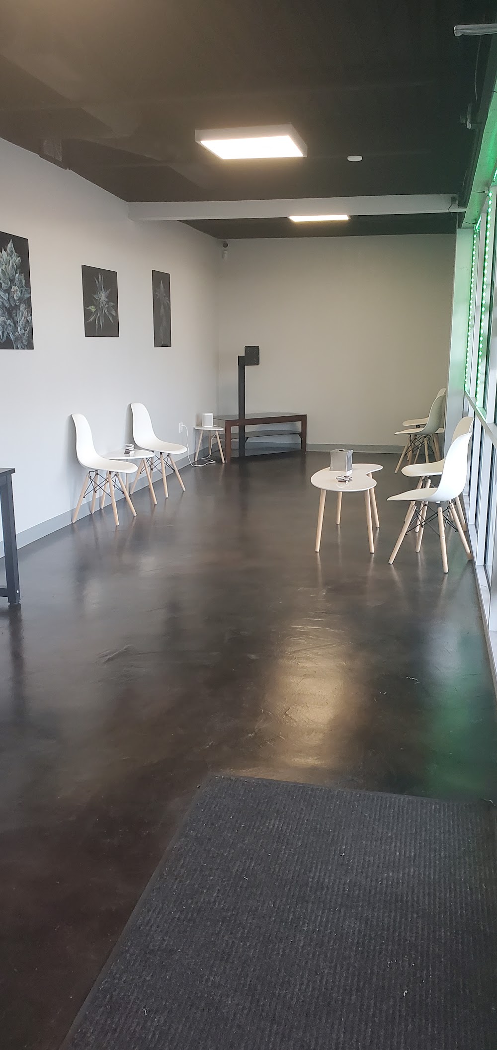 That One Place Dispensary - Bethany photo 2