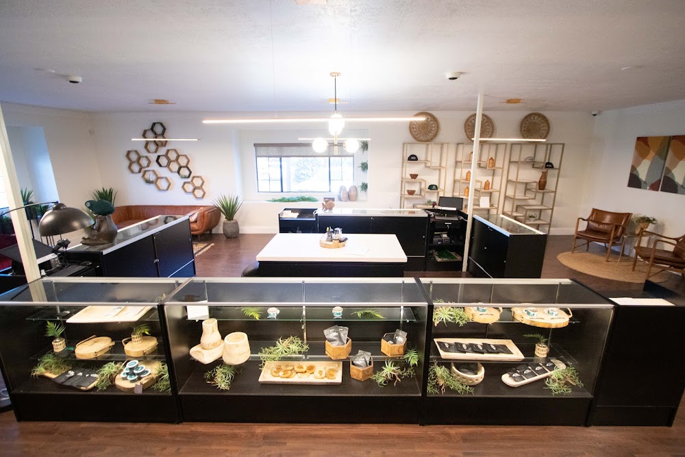 The Flower Shop - Logan photo 6