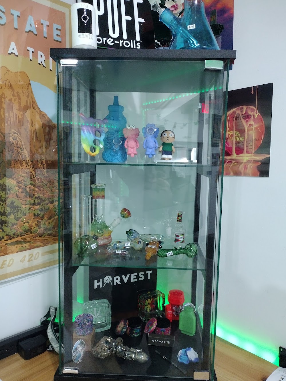 The Grass Hole Cannabis photo 2