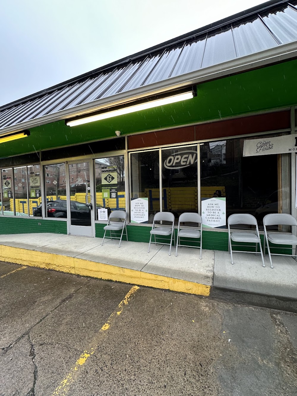The Green House Dispensary - Morgantown photo 5