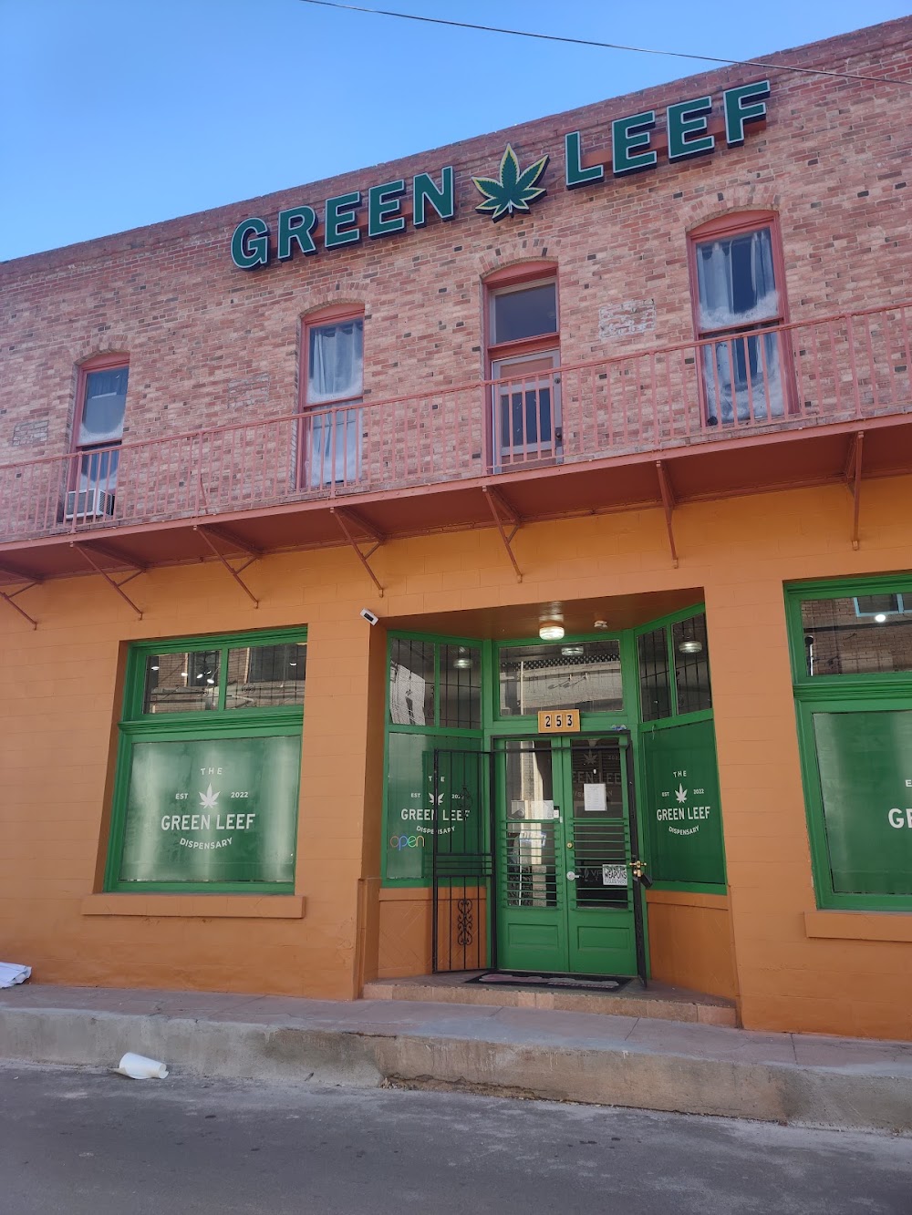 The Green Leef photo 1