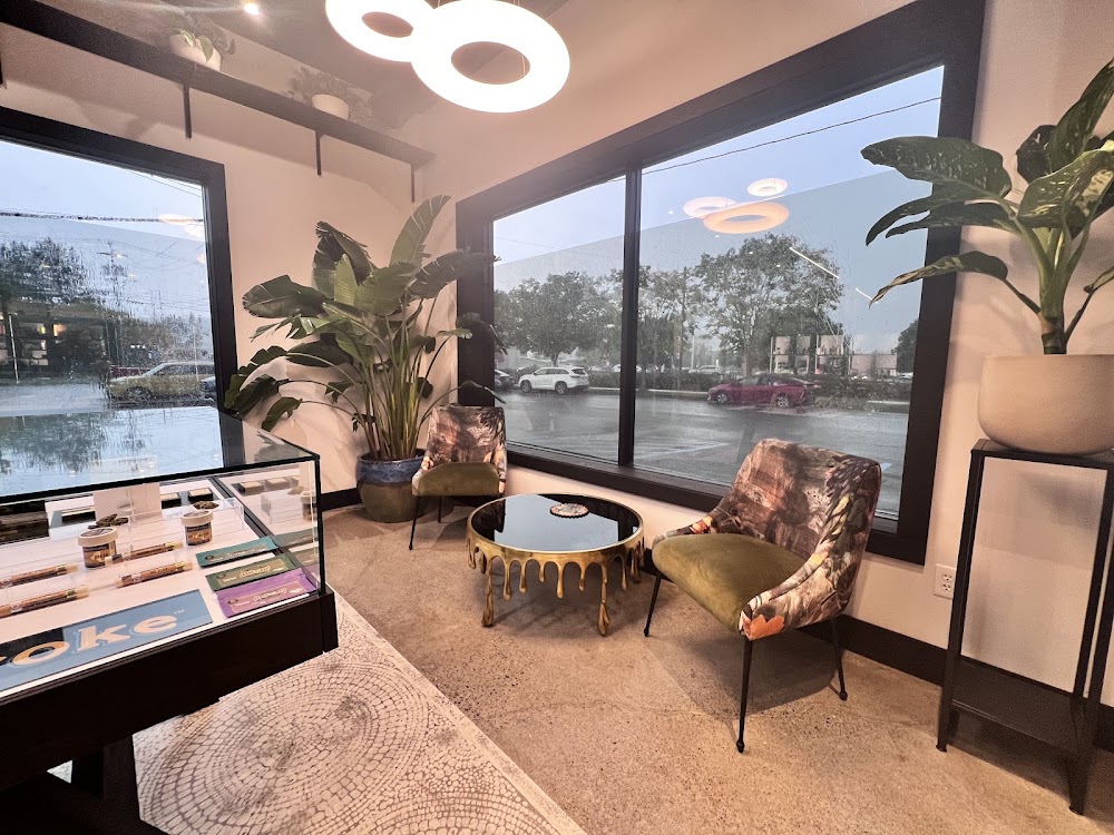 The Highly Connected Dispensary photo 3