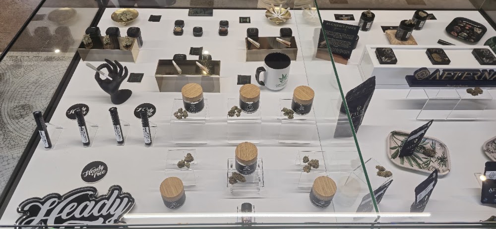The Highly Connected Dispensary photo 6