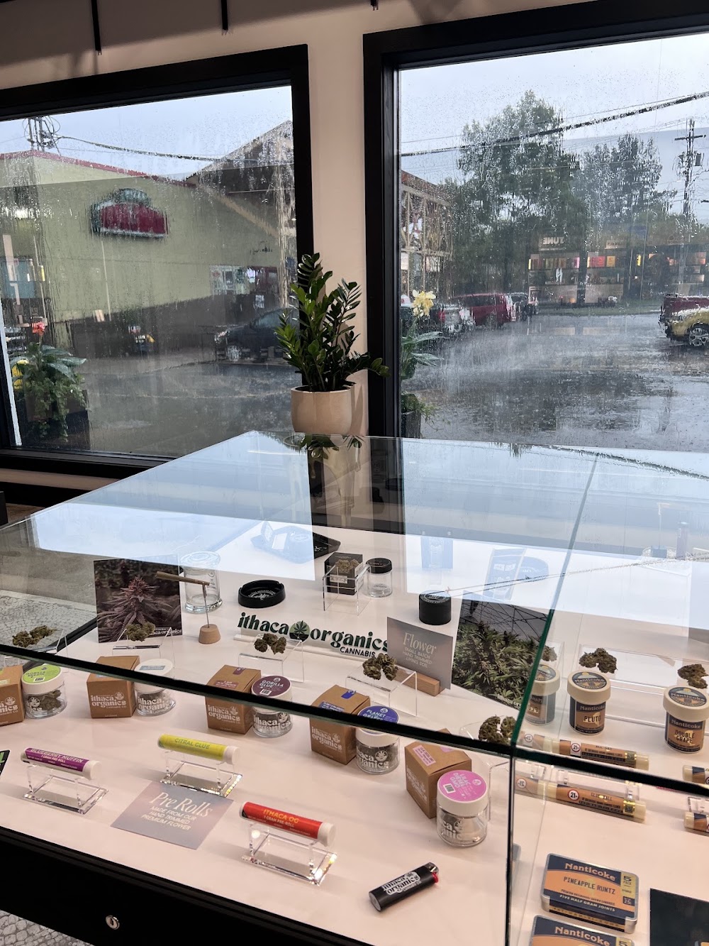 The Highly Connected Dispensary photo 8