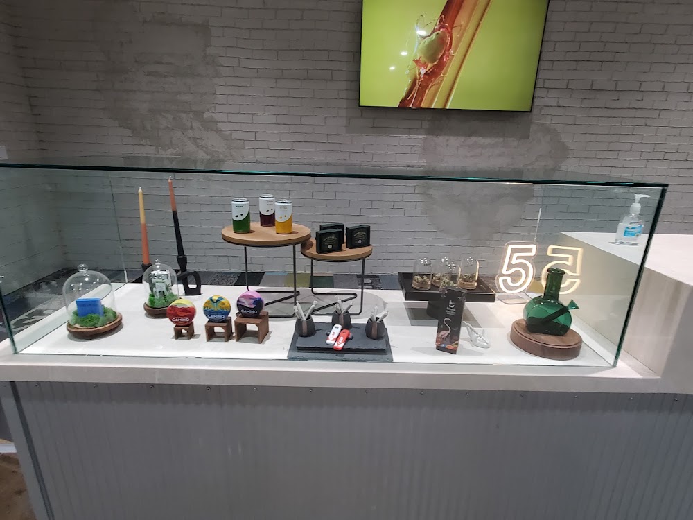 Thrive Cannabis Marketplace - Las Vegas Strip Dispensary photo 7