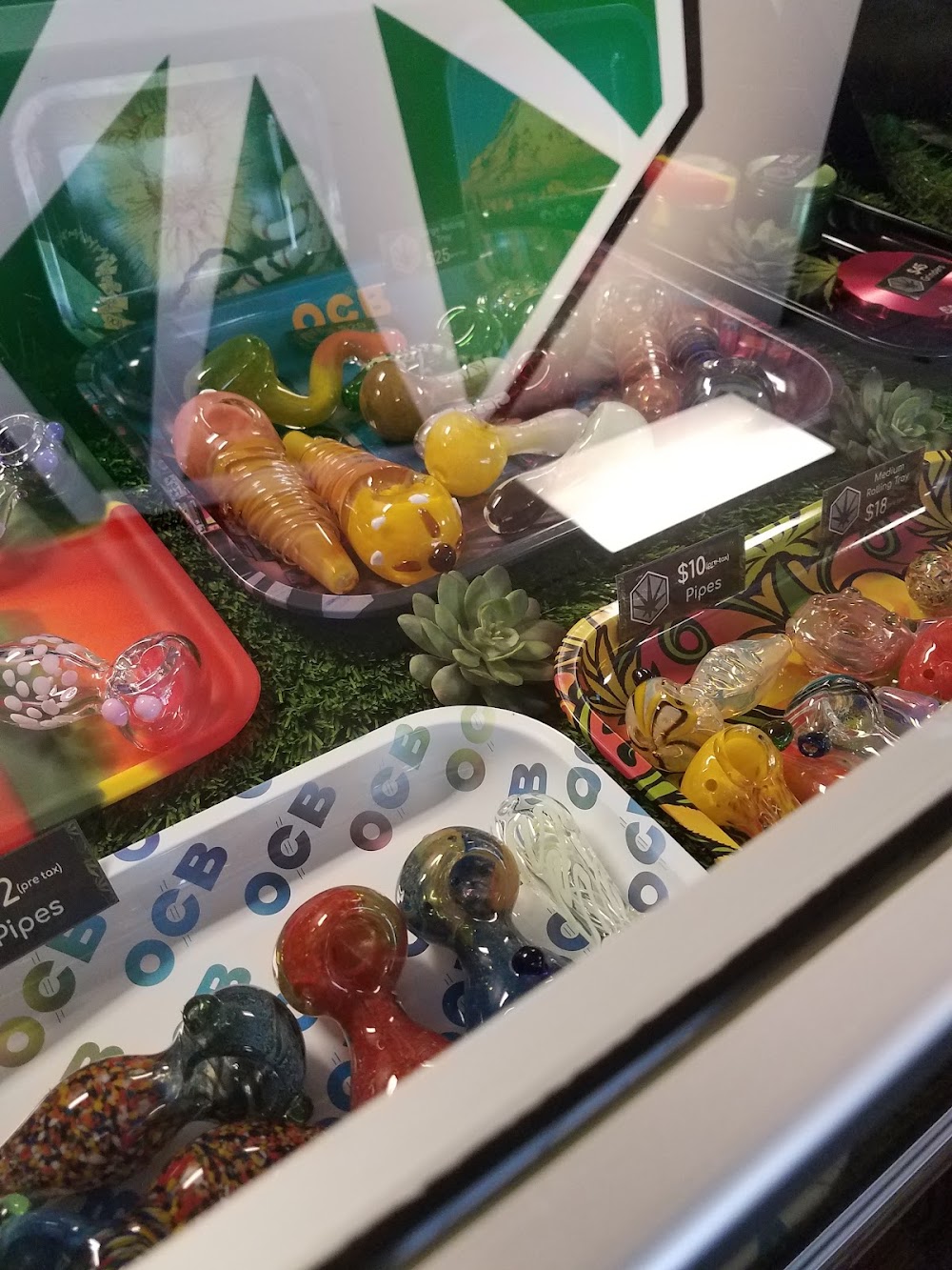 Thrive Cannabis Marketplace - North Las Vegas Dispensary photo 3