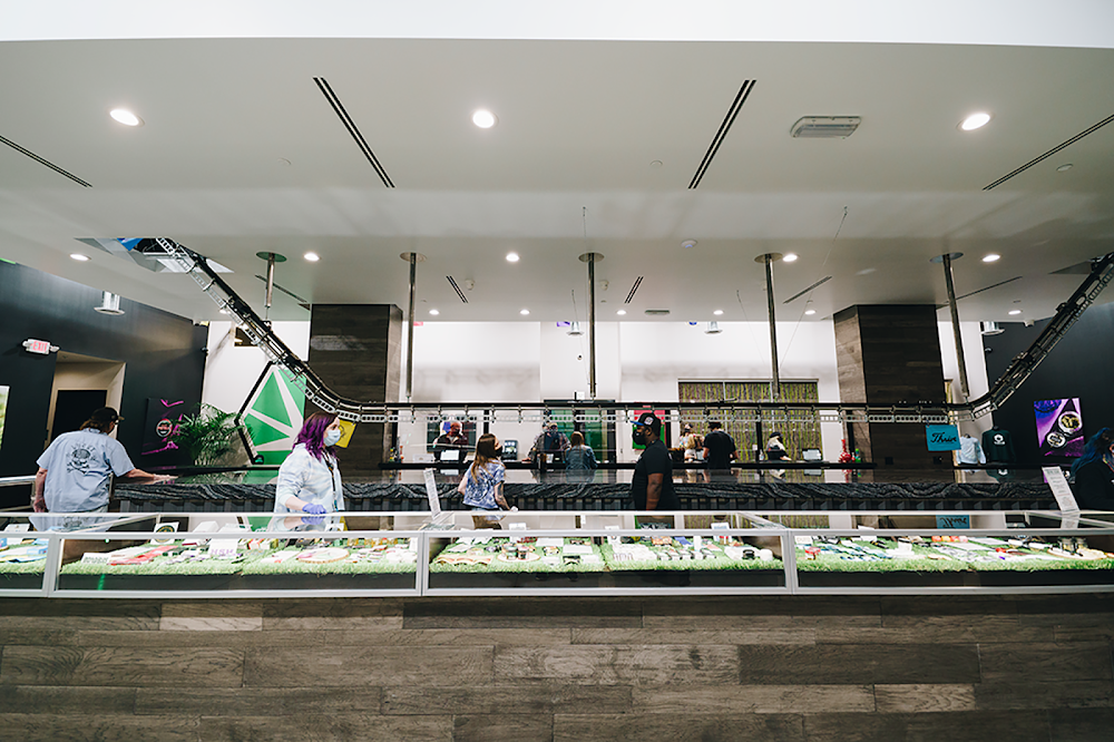Thrive Cannabis Marketplace - Southern Highlands Las Vegas Dispensary photo 2