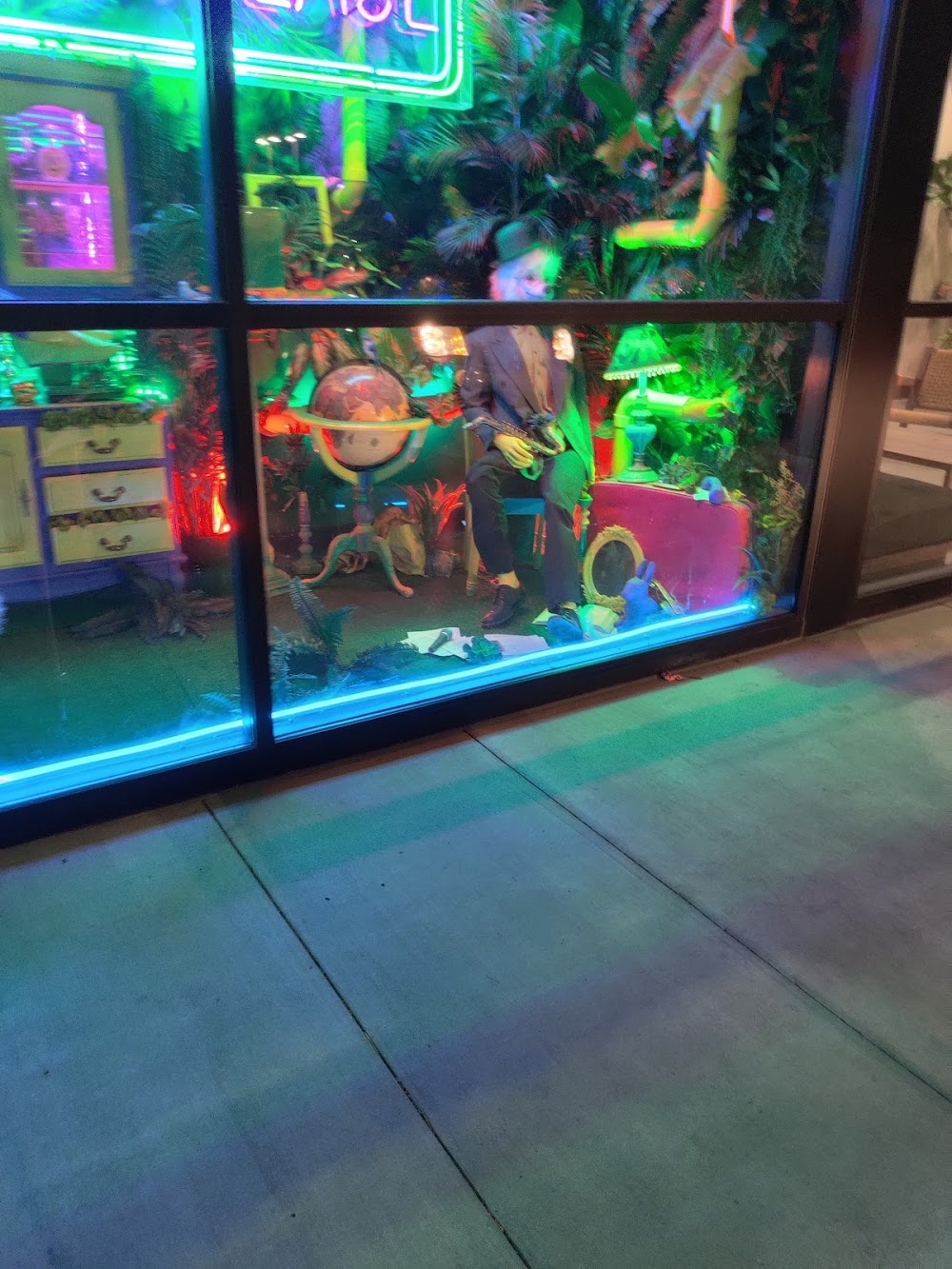 Thrive Cannabis Marketplace - Southern Highlands Las Vegas Dispensary photo 7