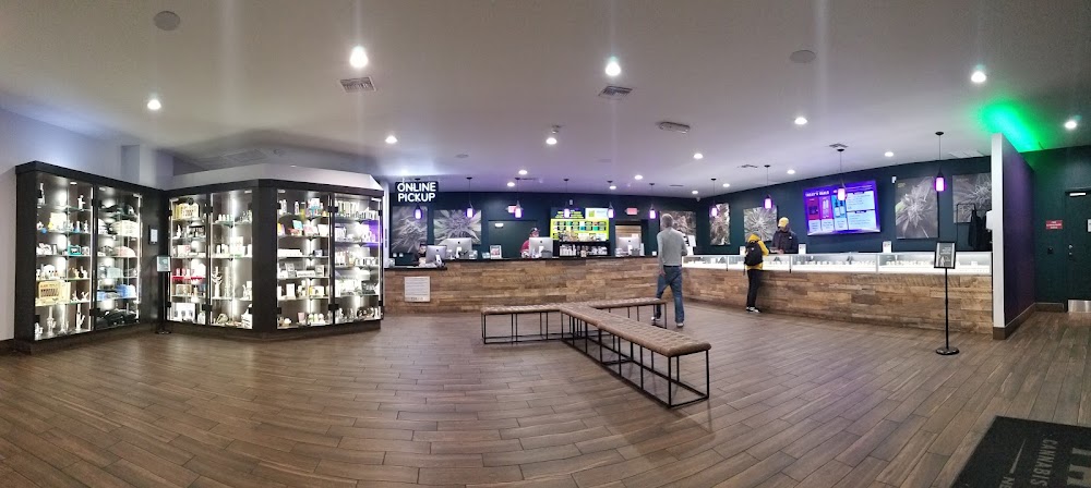 Thrive Cannabis Marketplace - West Sahara Las Vegas Dispensary photo 5