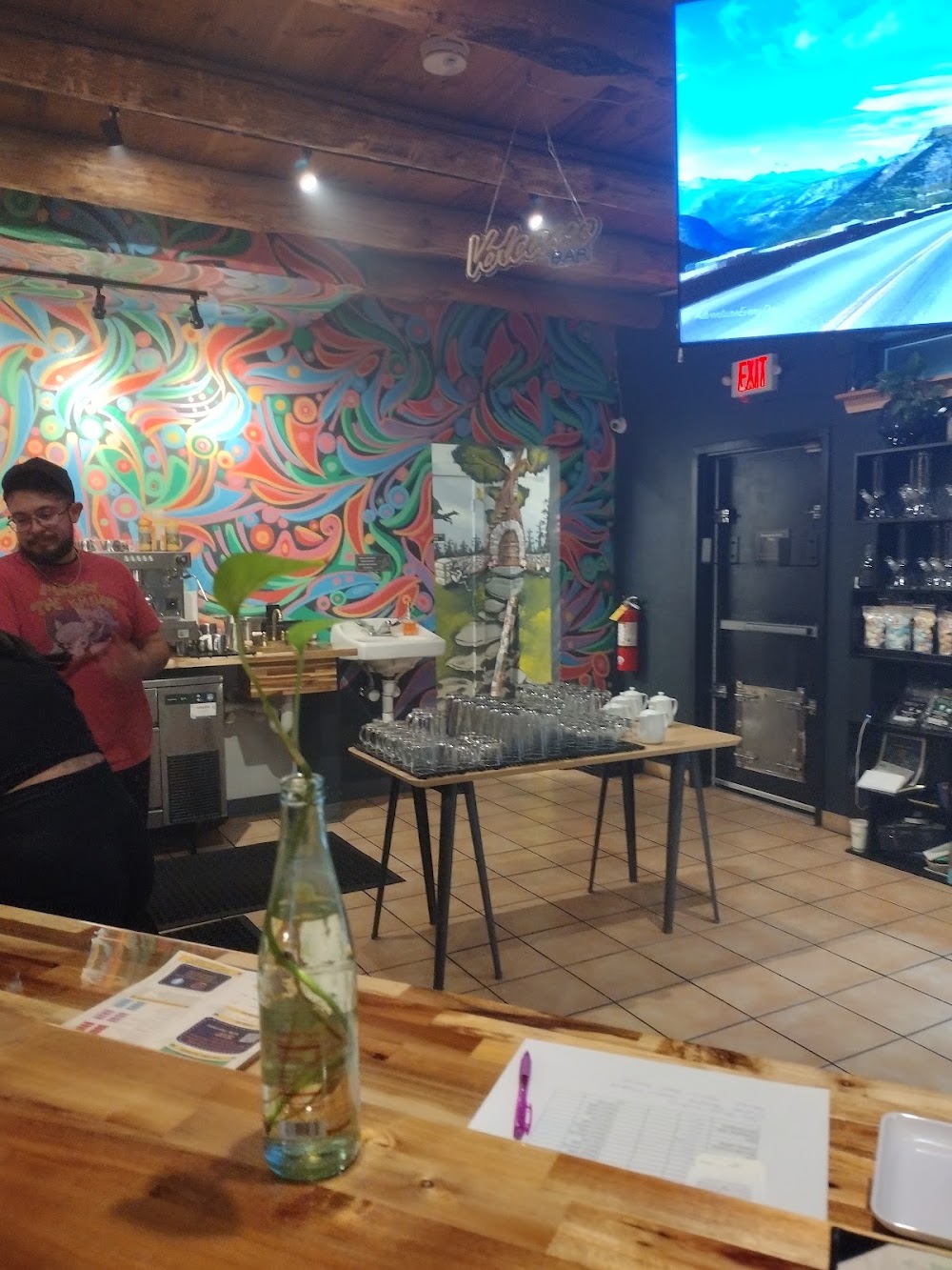 Thrive Craft Cannabis CO. Dispensary & Lounge photo 4
