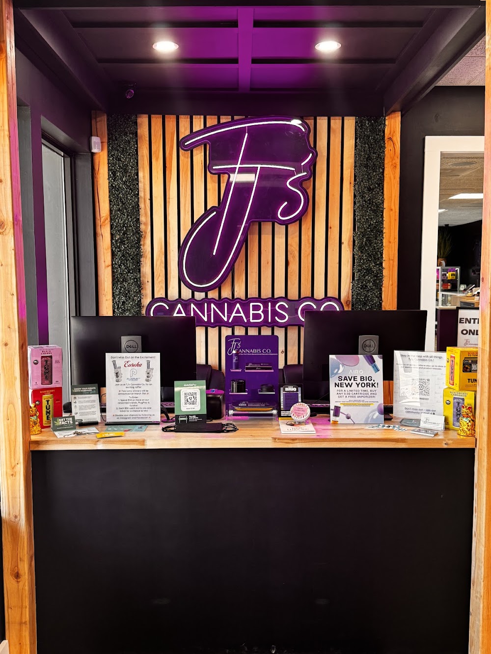 Tj's Cannabis photo 3